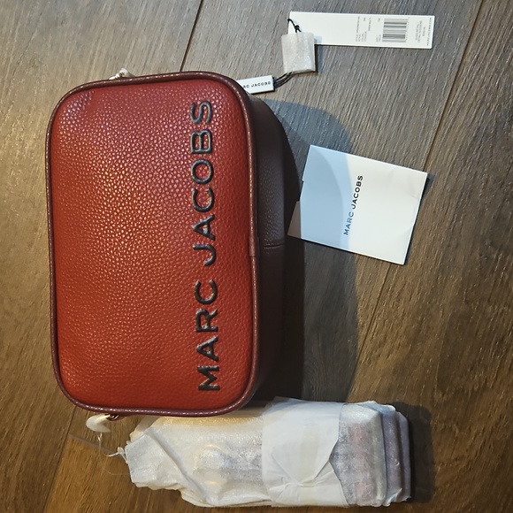 Marc Jacobs Bi Color Bold Flash Leather Camera Bag Red - Picture 9 of 16